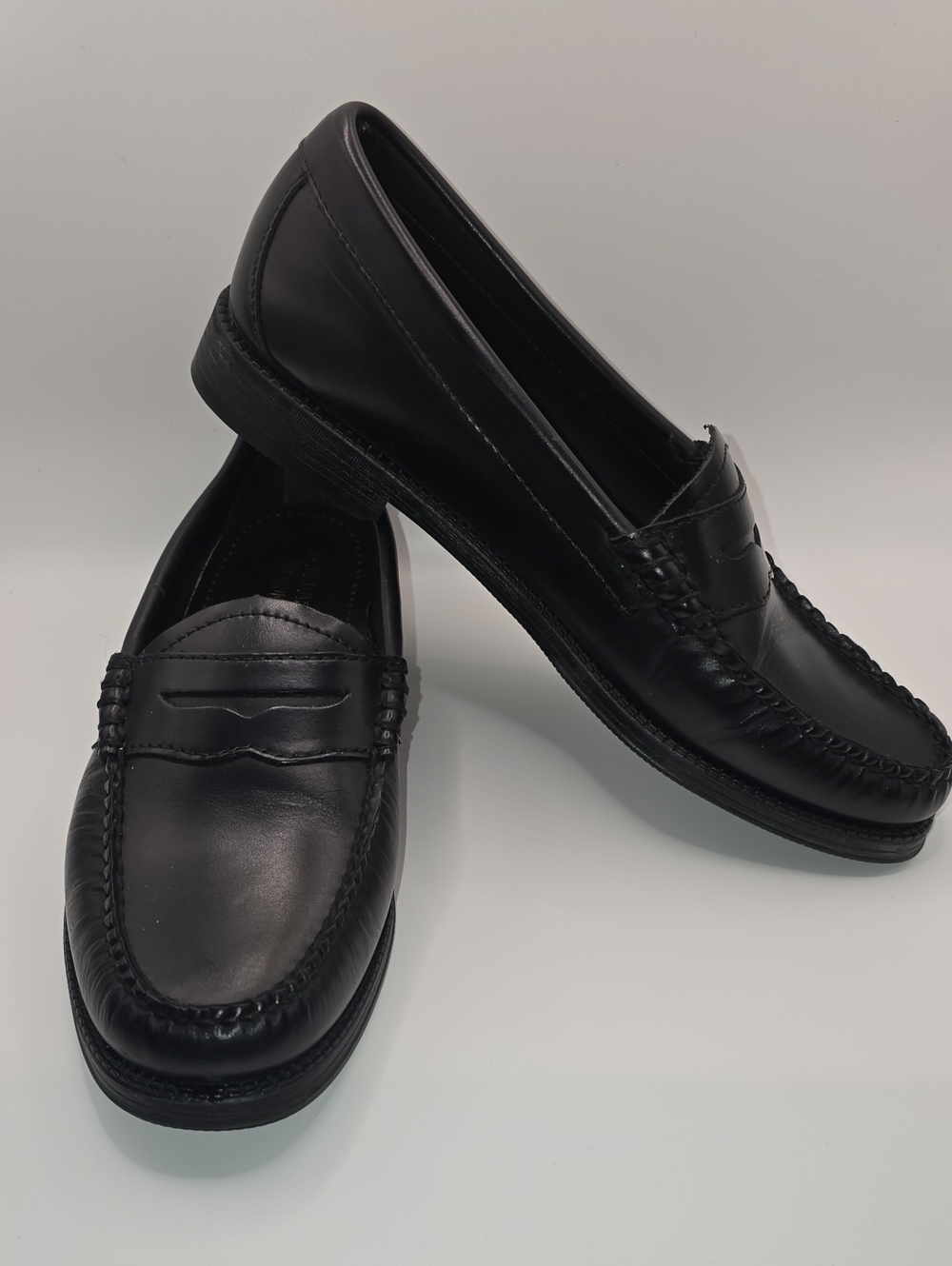 G.H. Bass Whitney "Easy Weejuns" Leather Penny Loafers BAX3W018